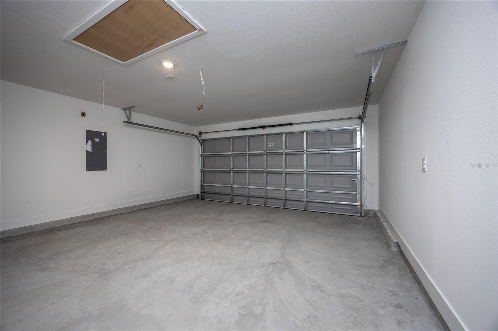 COUNTRY WAY SOUTH-PHASE 2 - Residential