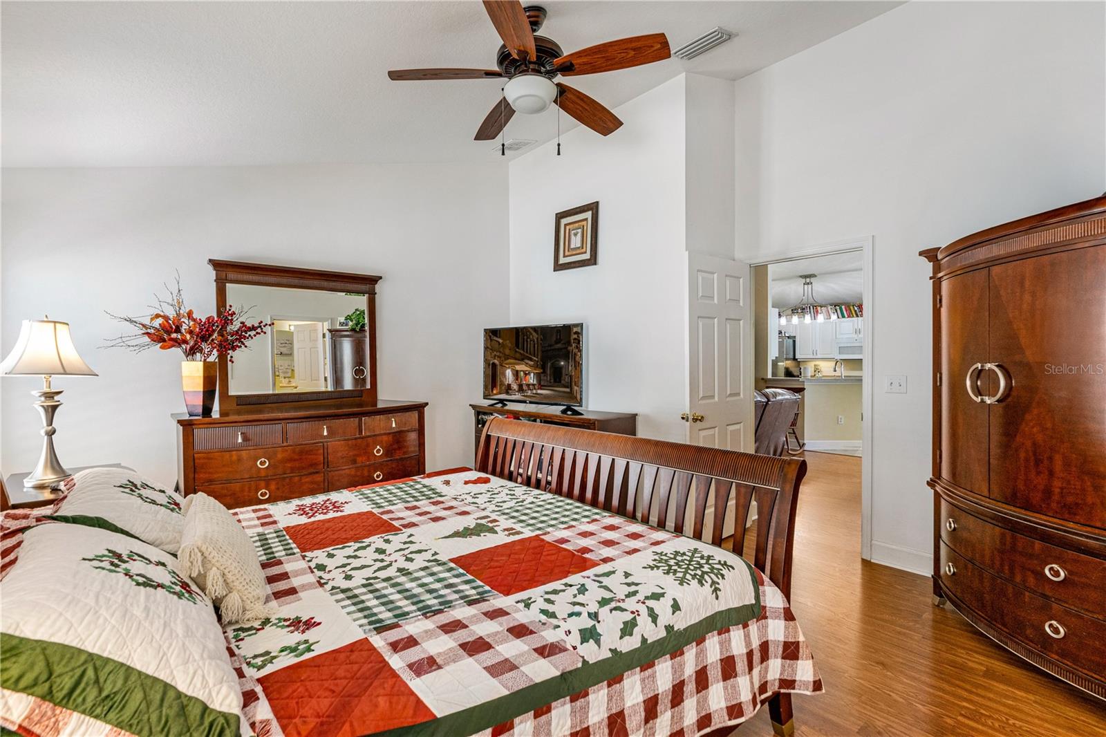 WATERS EDGE PH 09A - Residential