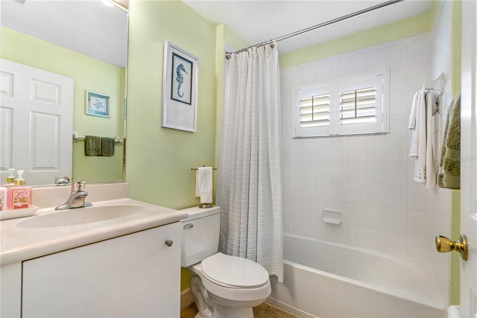 WATERS EDGE PH 09A - Residential