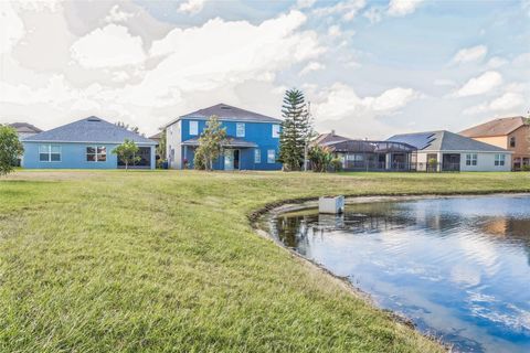 A home in WINTER HAVEN