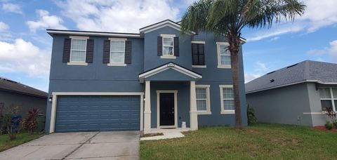 A home in WINTER HAVEN