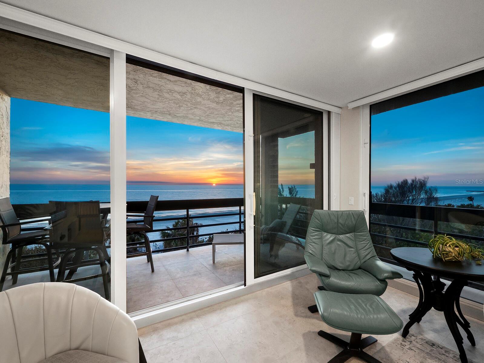 BEACHPLACE I - Residential