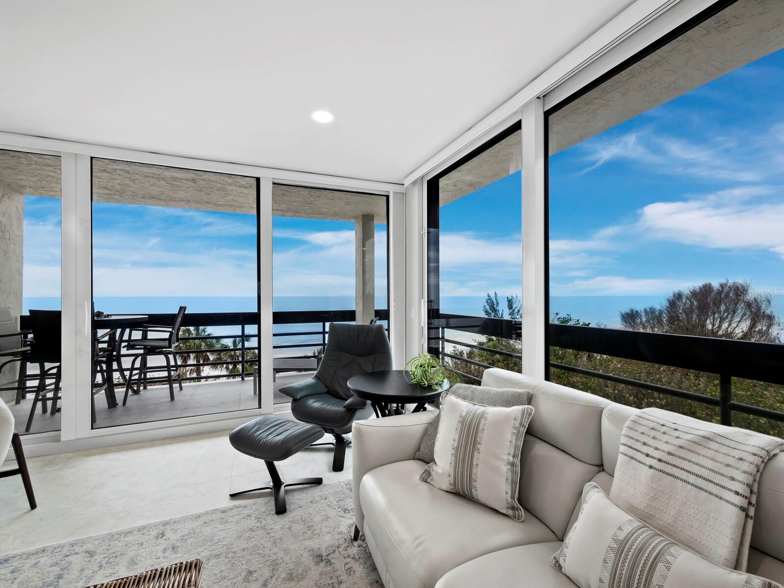 BEACHPLACE I - Residential