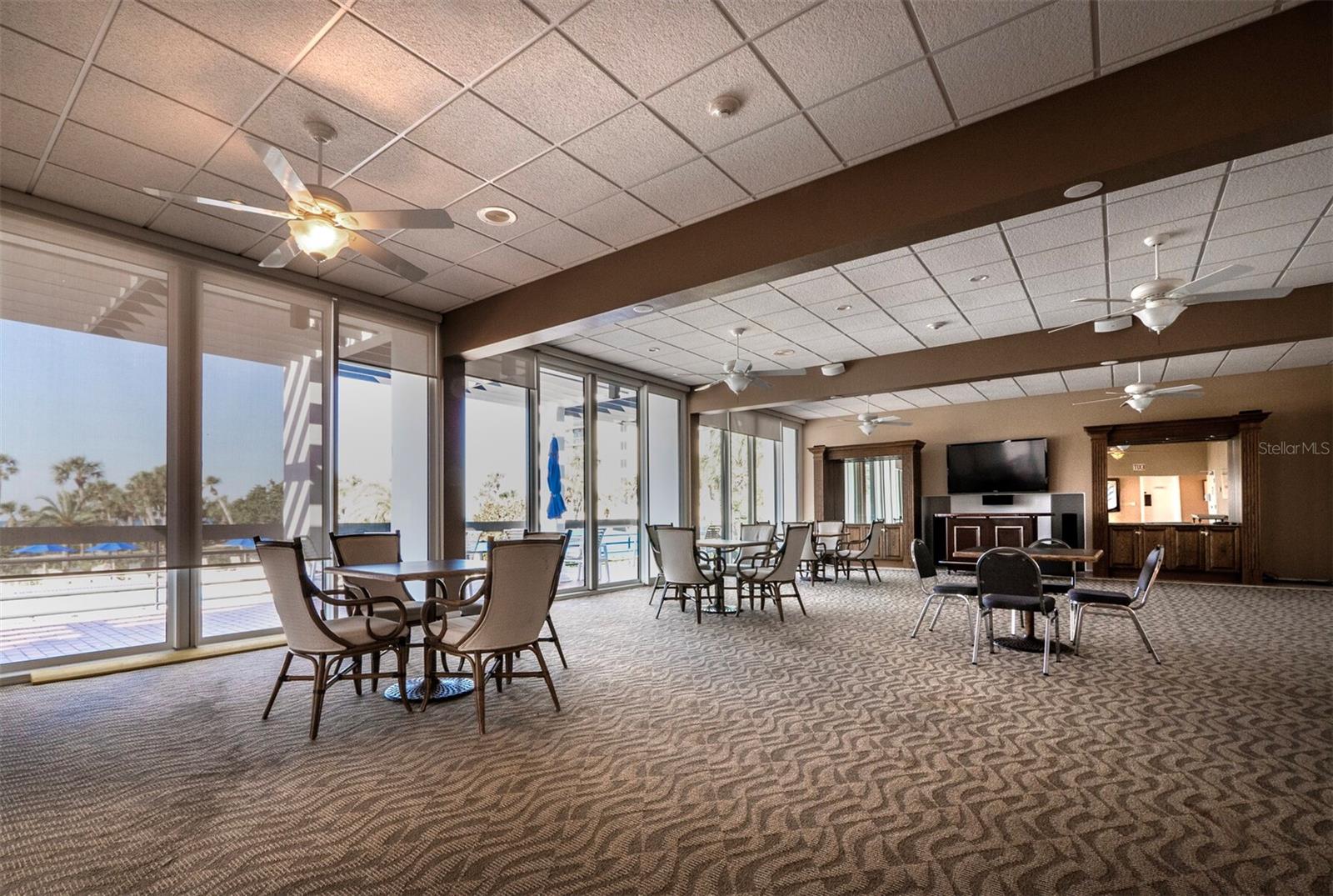 BEACHPLACE I - Residential