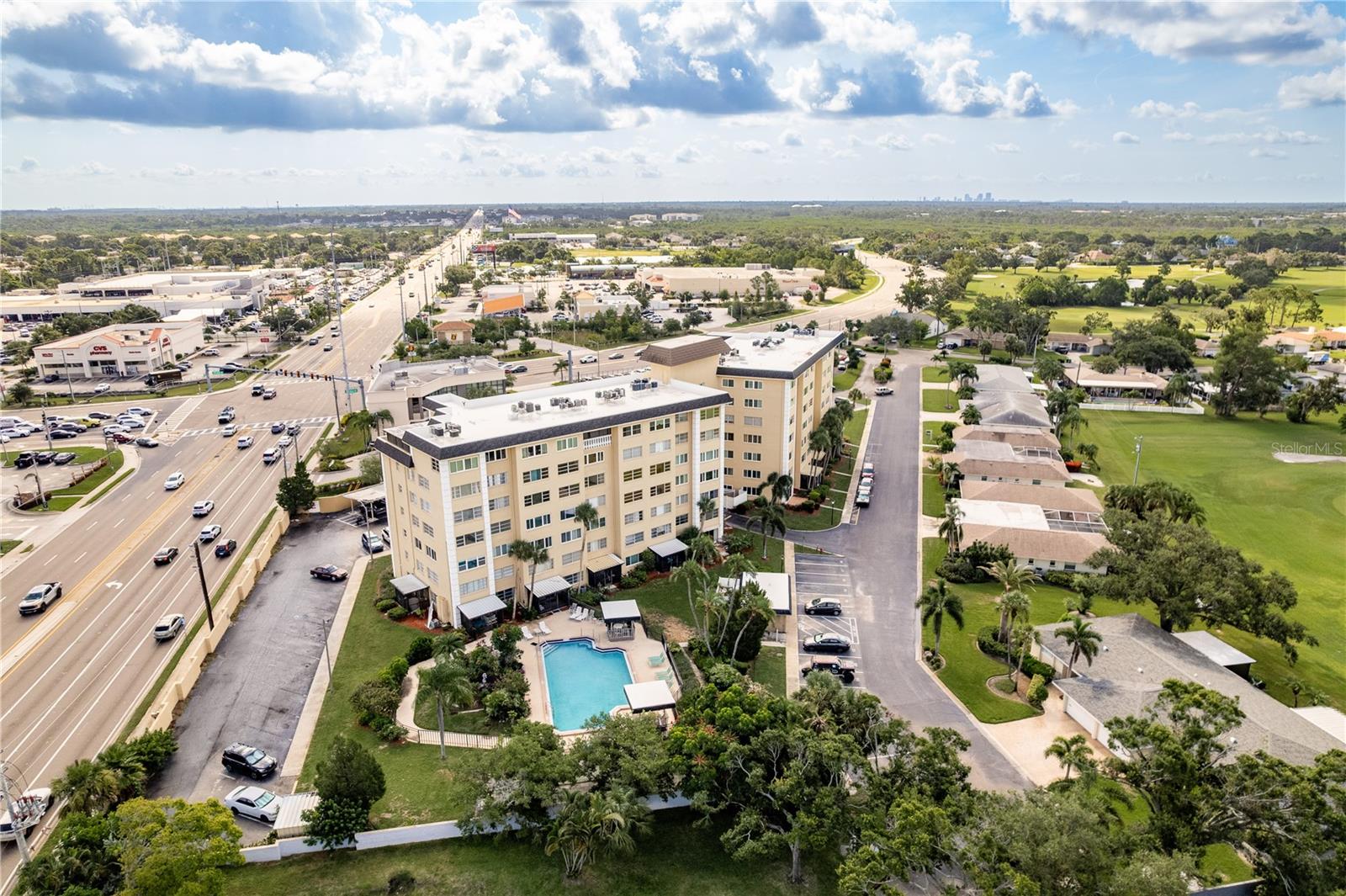 SEMINOLE-ON-THE-GREEN CAVALIER BLDG - Residential