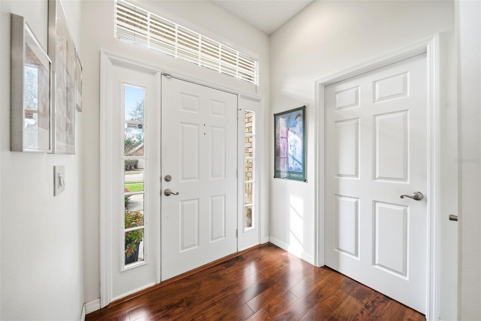 LAKES OF ALOMA - Residential