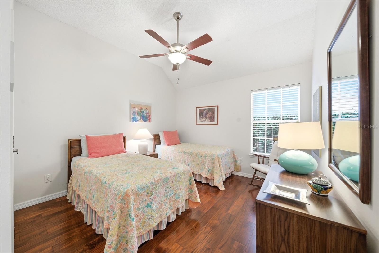 LAKES OF ALOMA - Residential