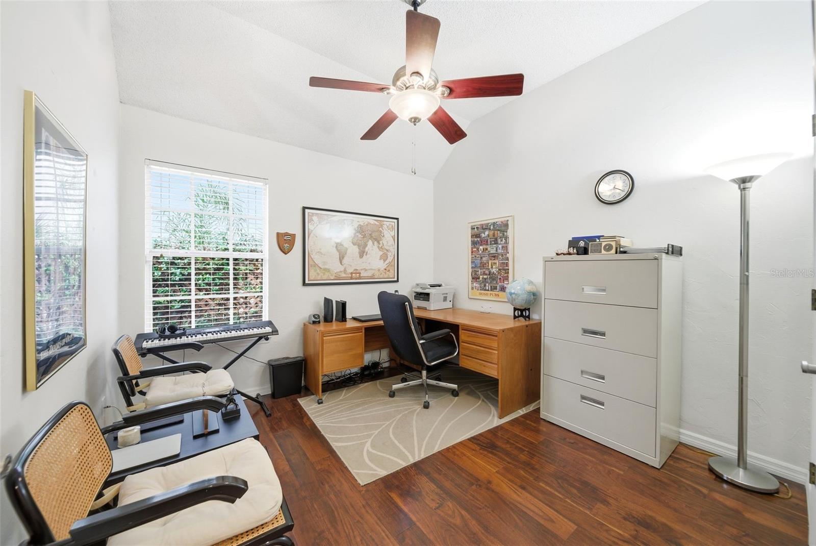 LAKES OF ALOMA - Residential