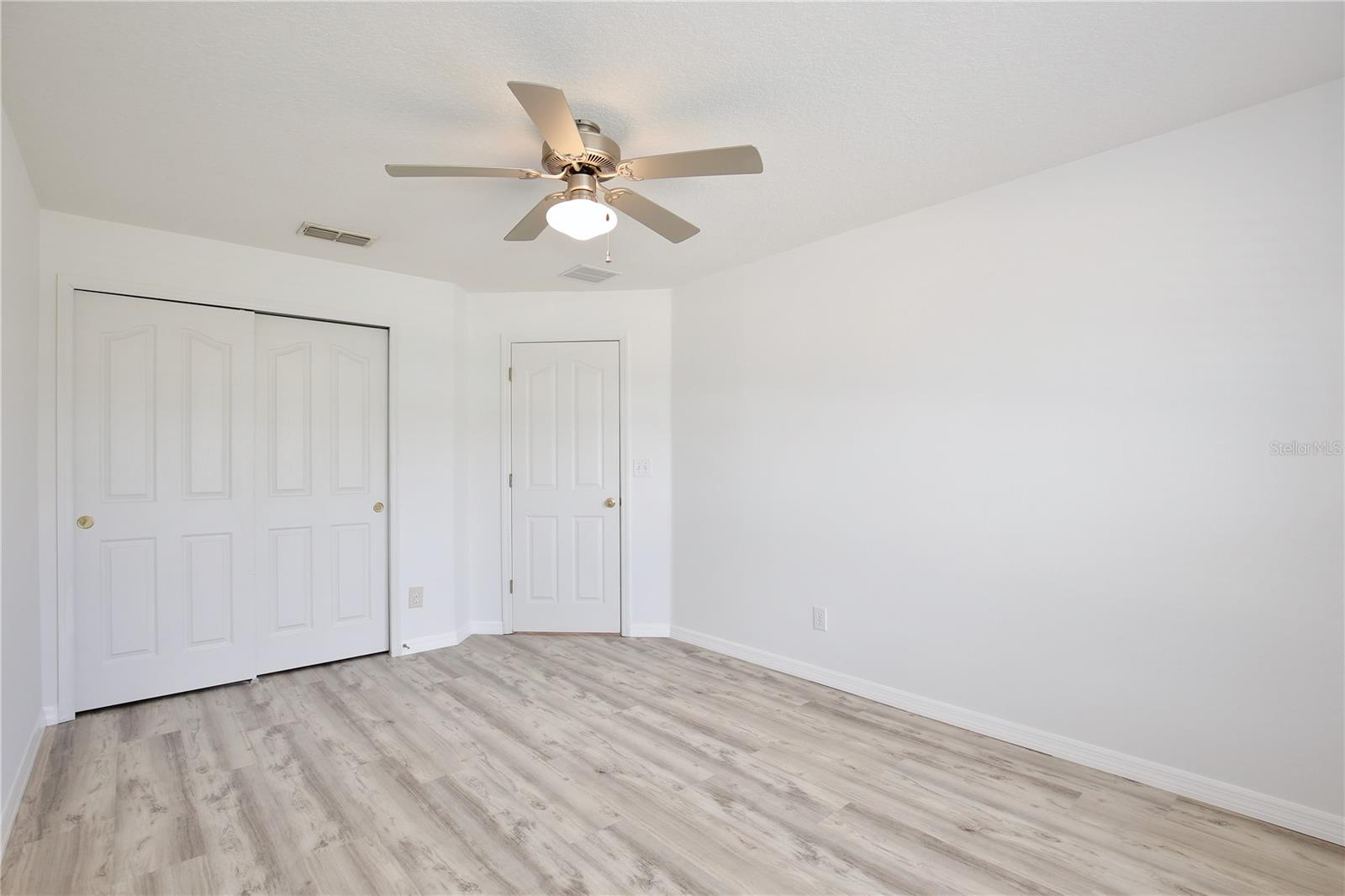 CLERMONT SOUTHERN FIELDS PH 03 - Residential Lease