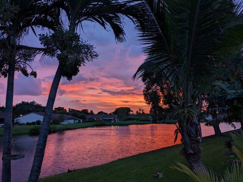 A home in BOYNTON BEACH