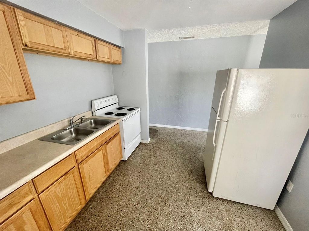 Photo of 4615 Edgewater Drive, Orlando, FL 32804 (MLS # S5153211)