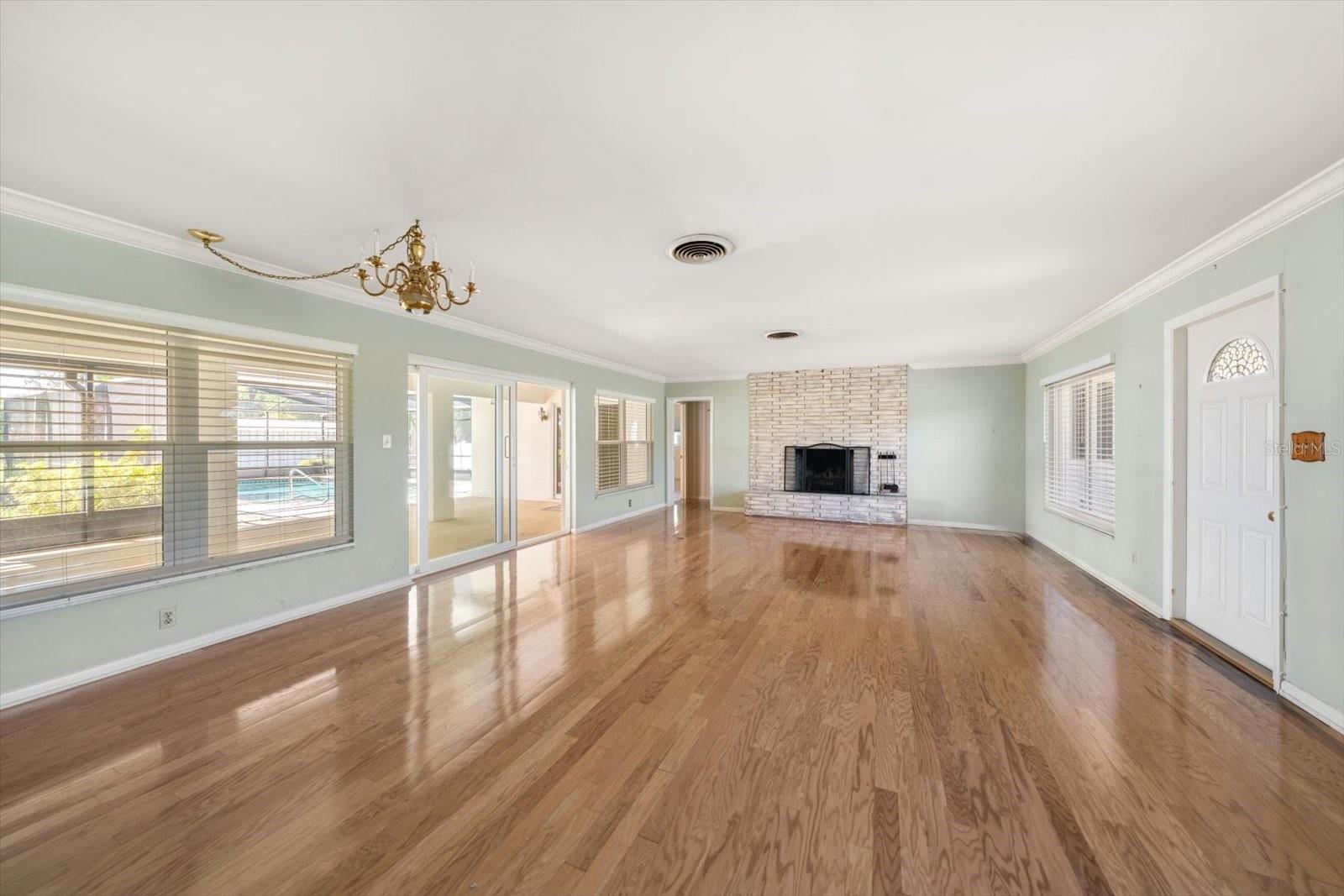 UNPLATTED - Residential