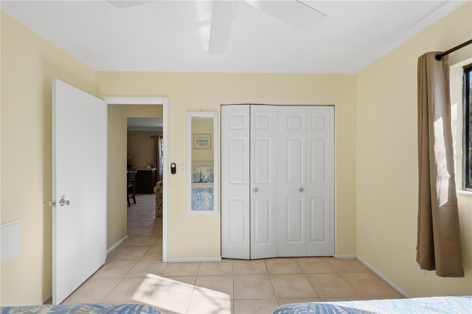 EDGEMERE - Residential Income