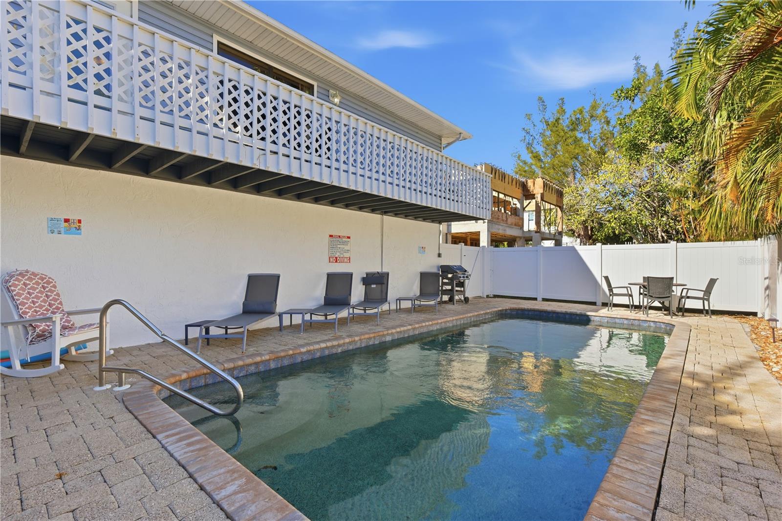 EDGEMERE - Residential Income