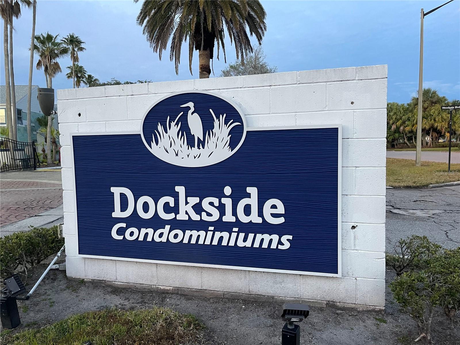 2516 WOODGATE BOULEVARD 205