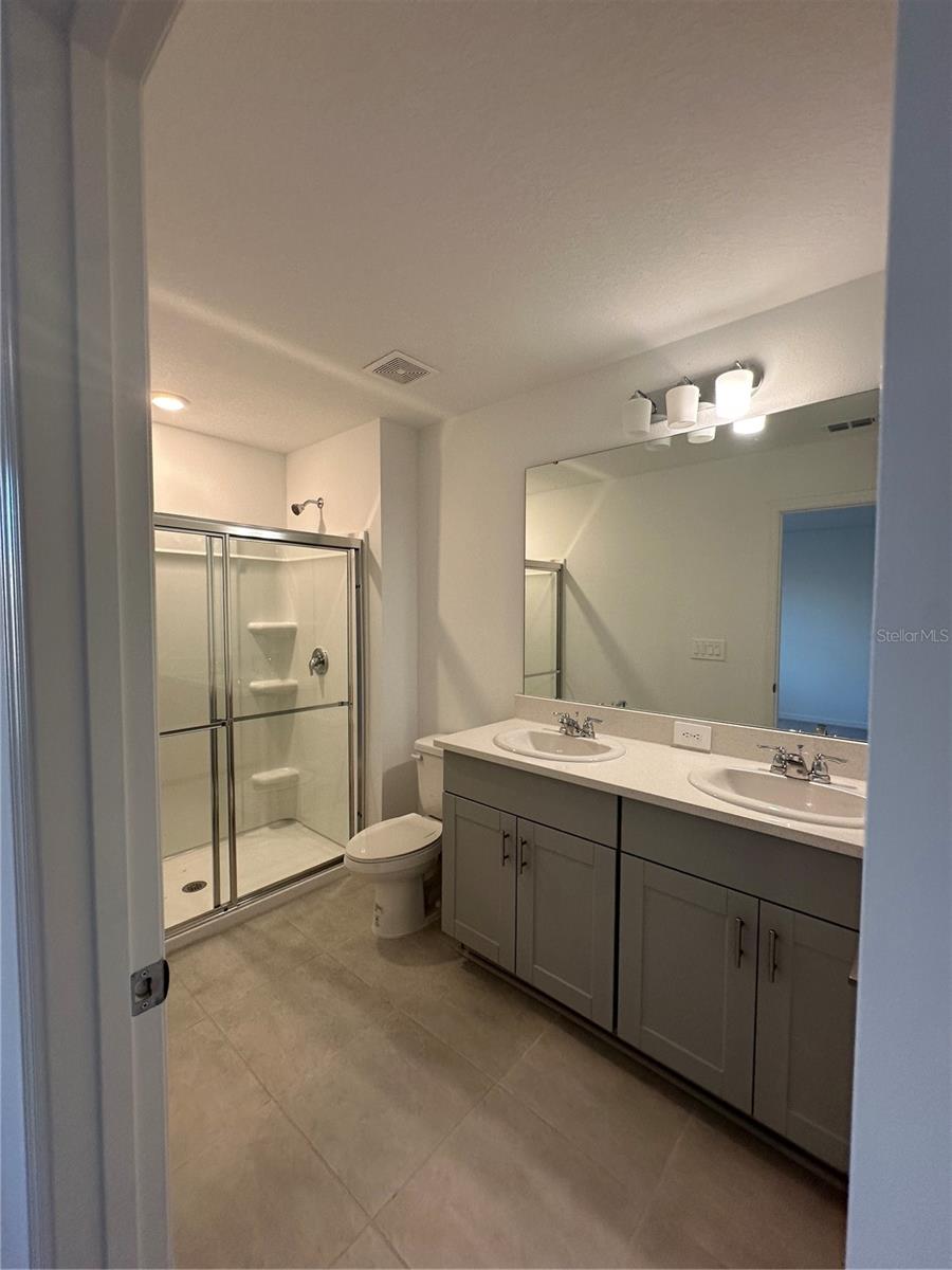 WESTVIEW POD A PH 1A - Residential Lease