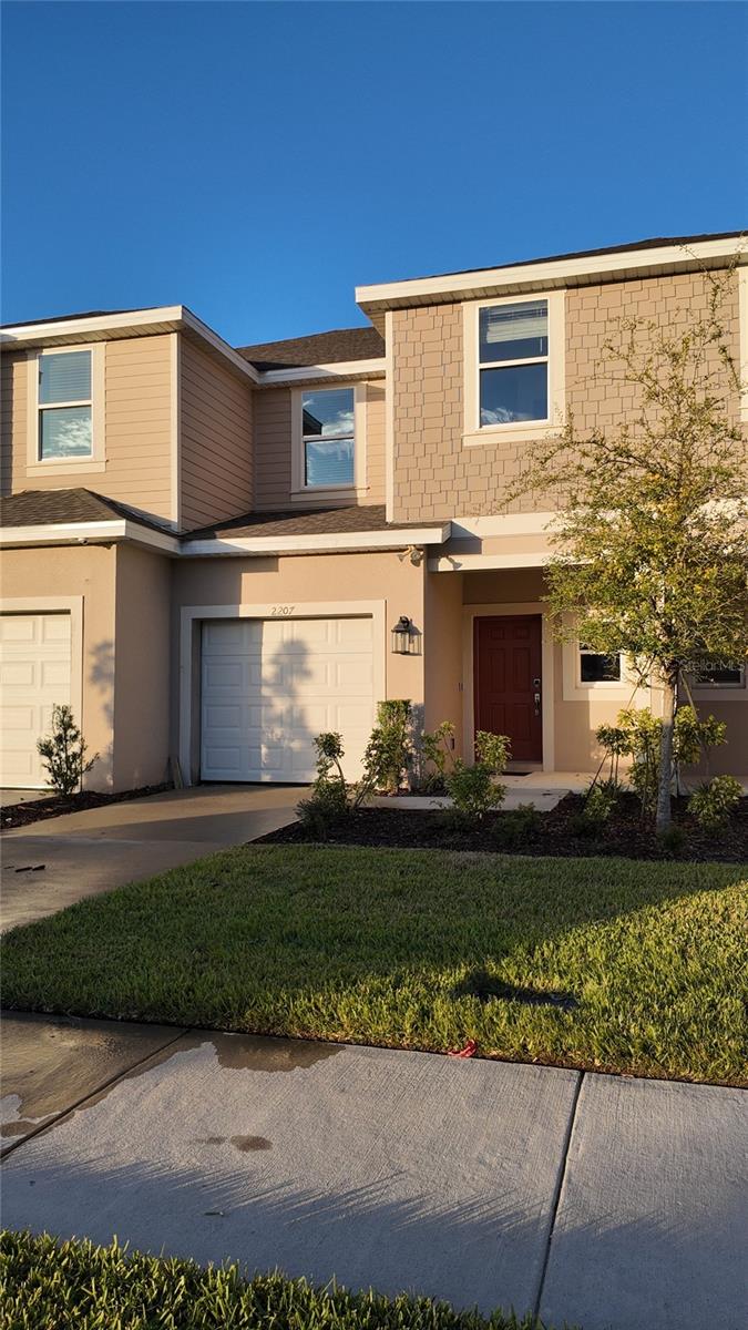 WESTVIEW POD A PH 1A - Residential Lease