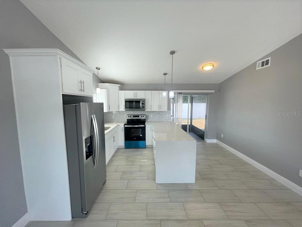 SEMINOLE LAND AND INV CO - Residential Lease