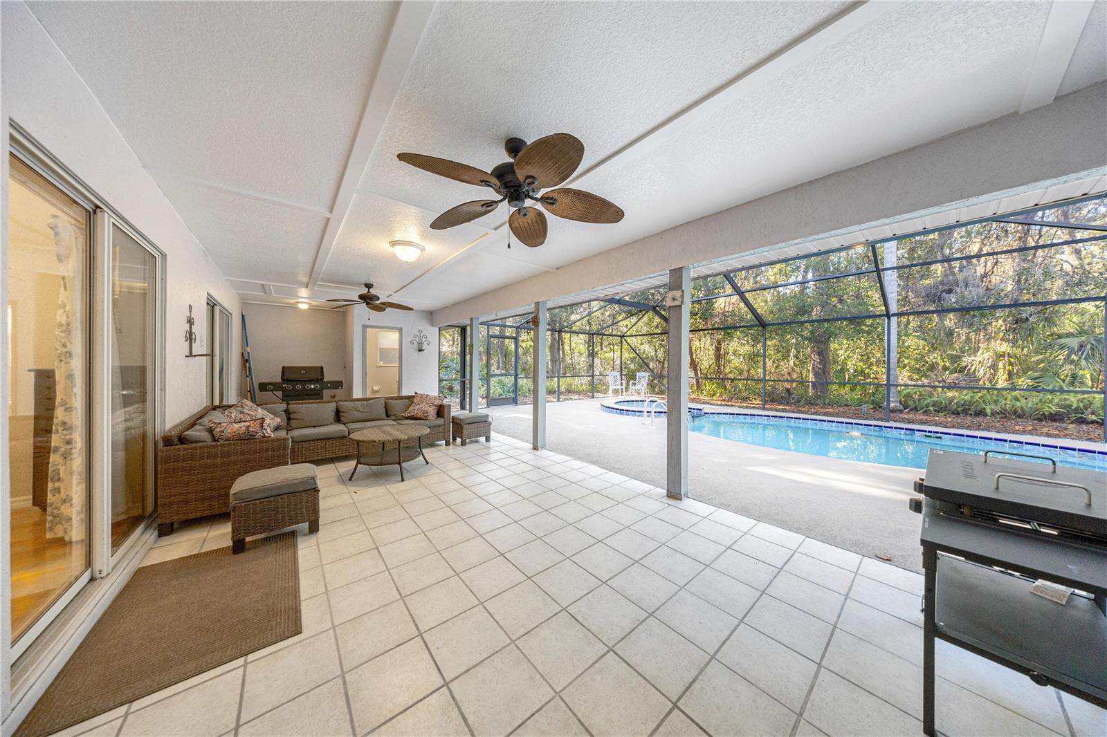 RAINBOW SPGS - Residential