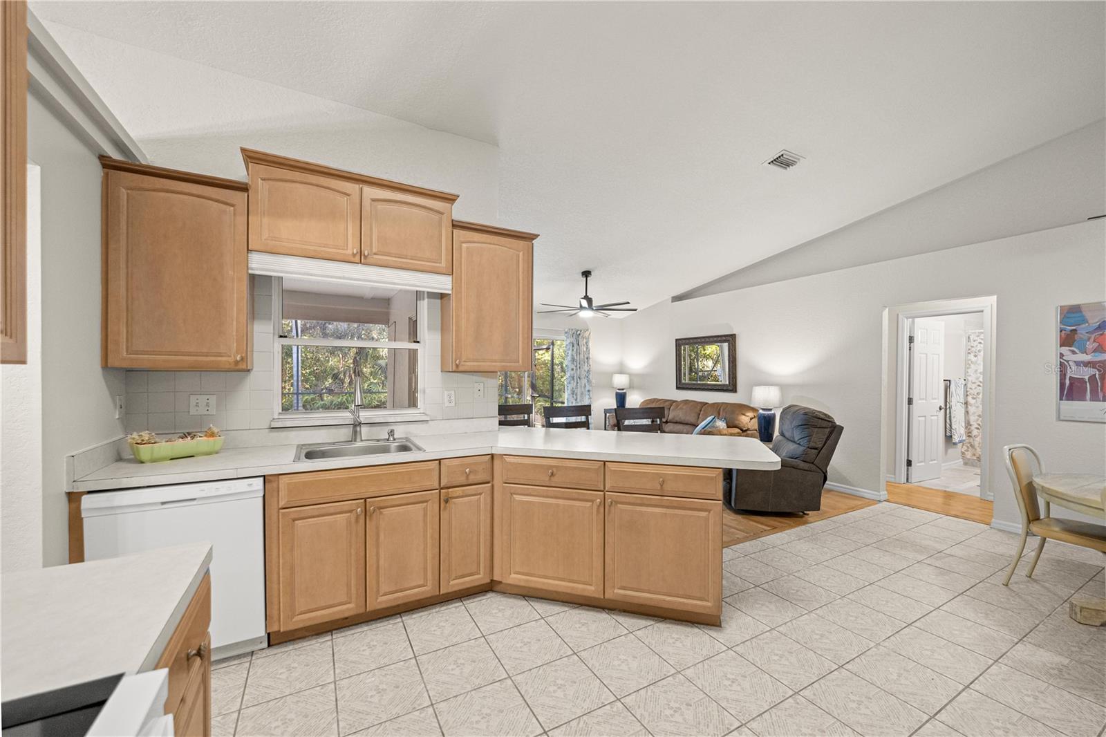 RAINBOW SPGS - Residential