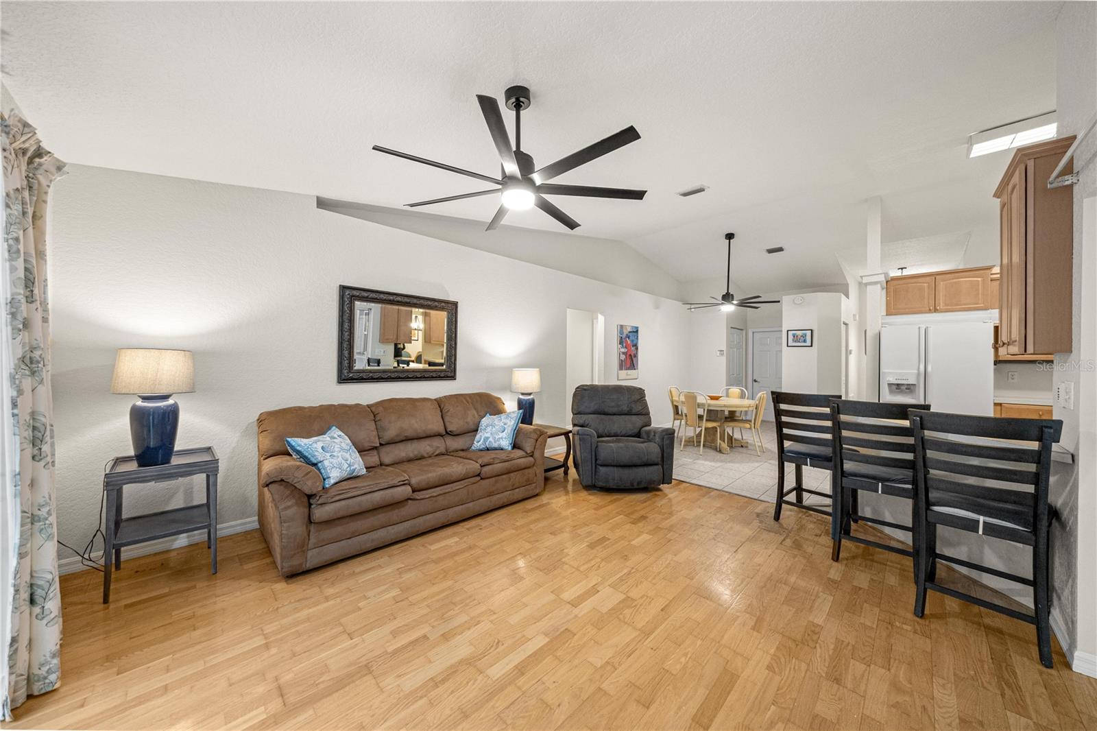 RAINBOW SPGS - Residential