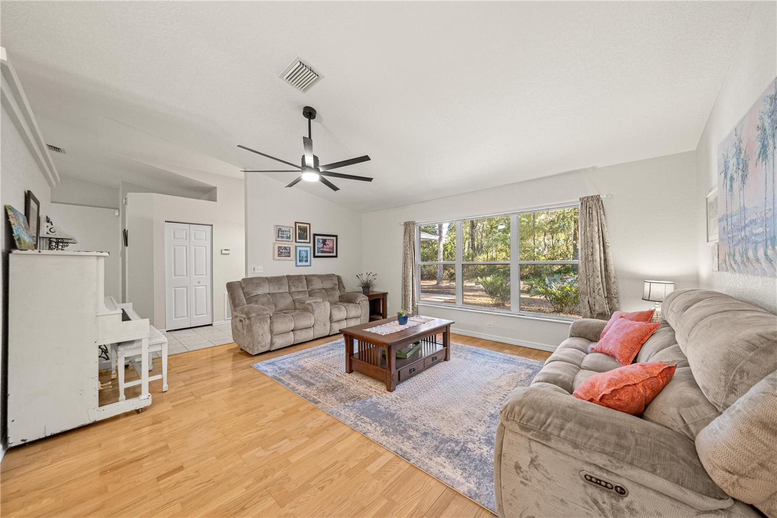 RAINBOW SPGS - Residential