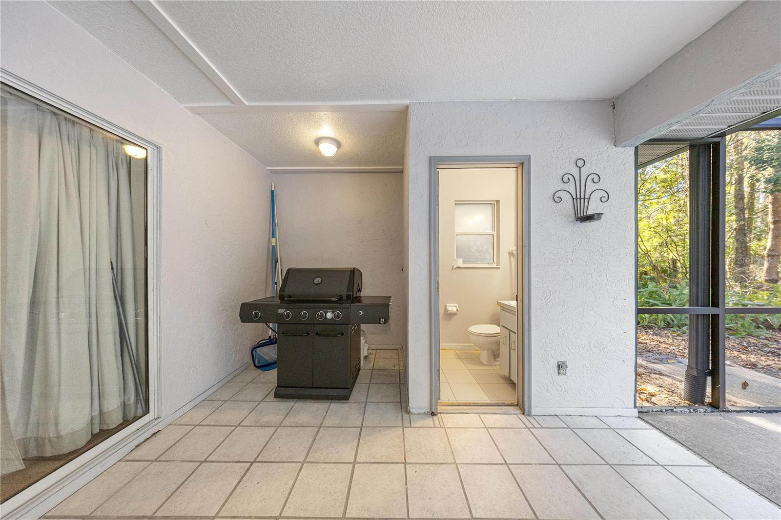 RAINBOW SPGS - Residential