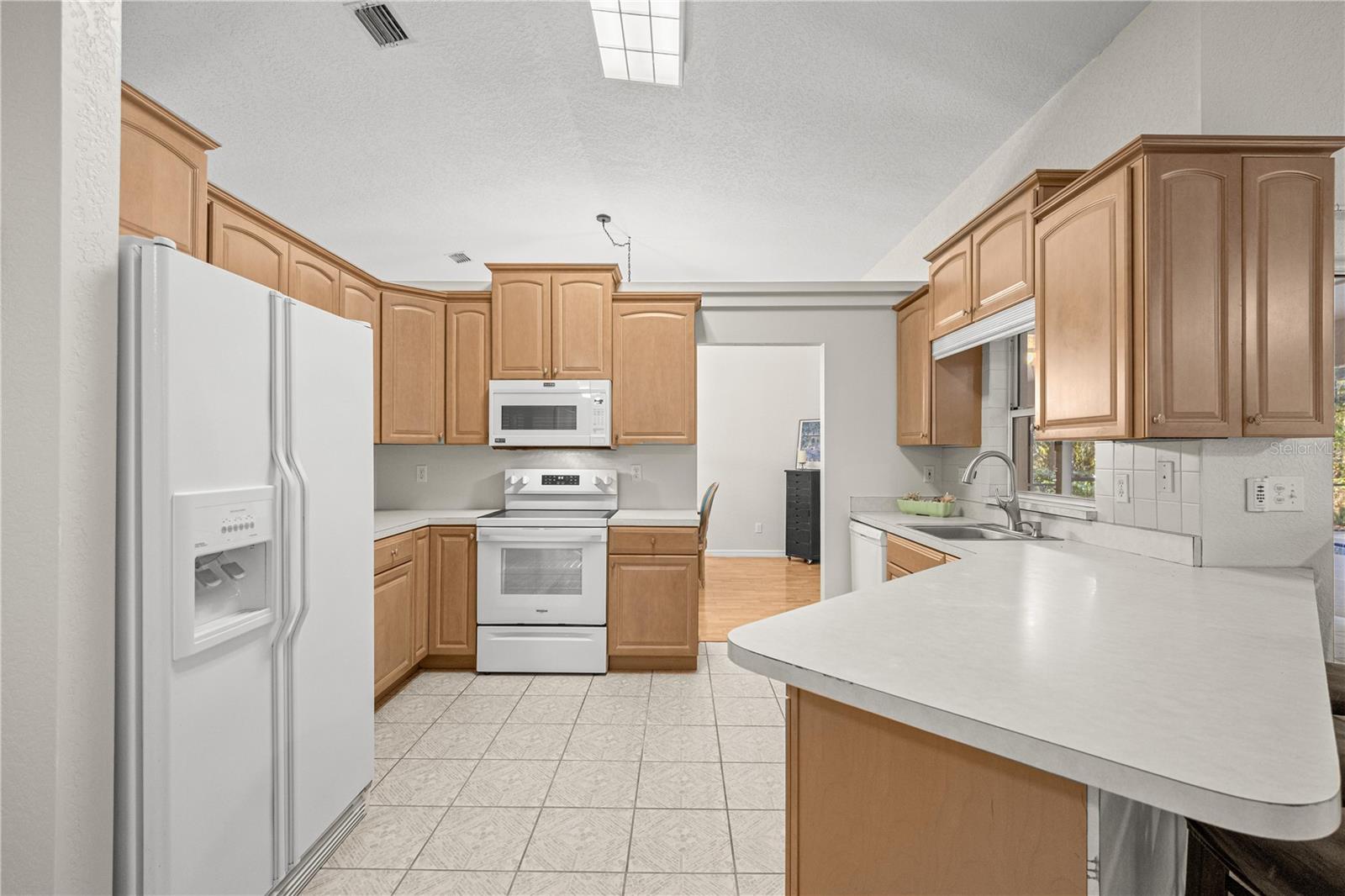 RAINBOW SPGS - Residential