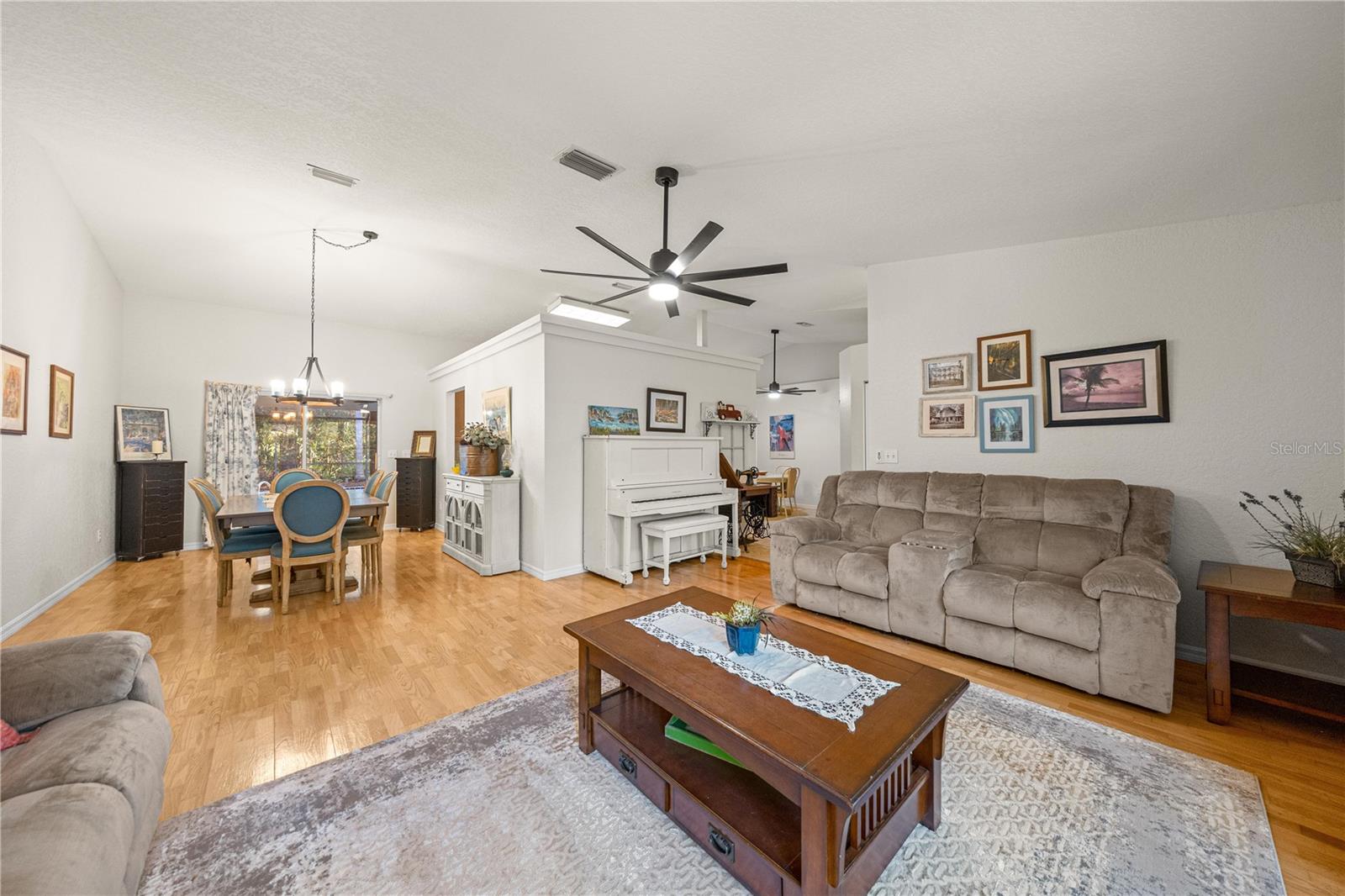 RAINBOW SPGS - Residential