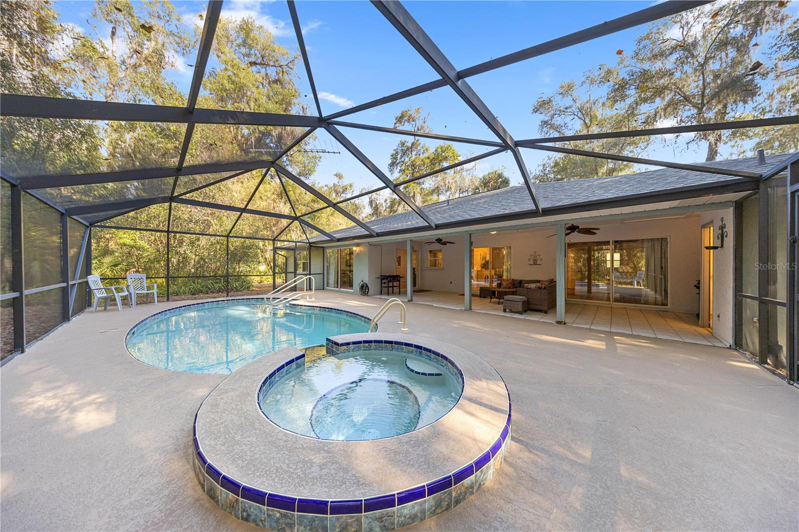 RAINBOW SPGS - Residential