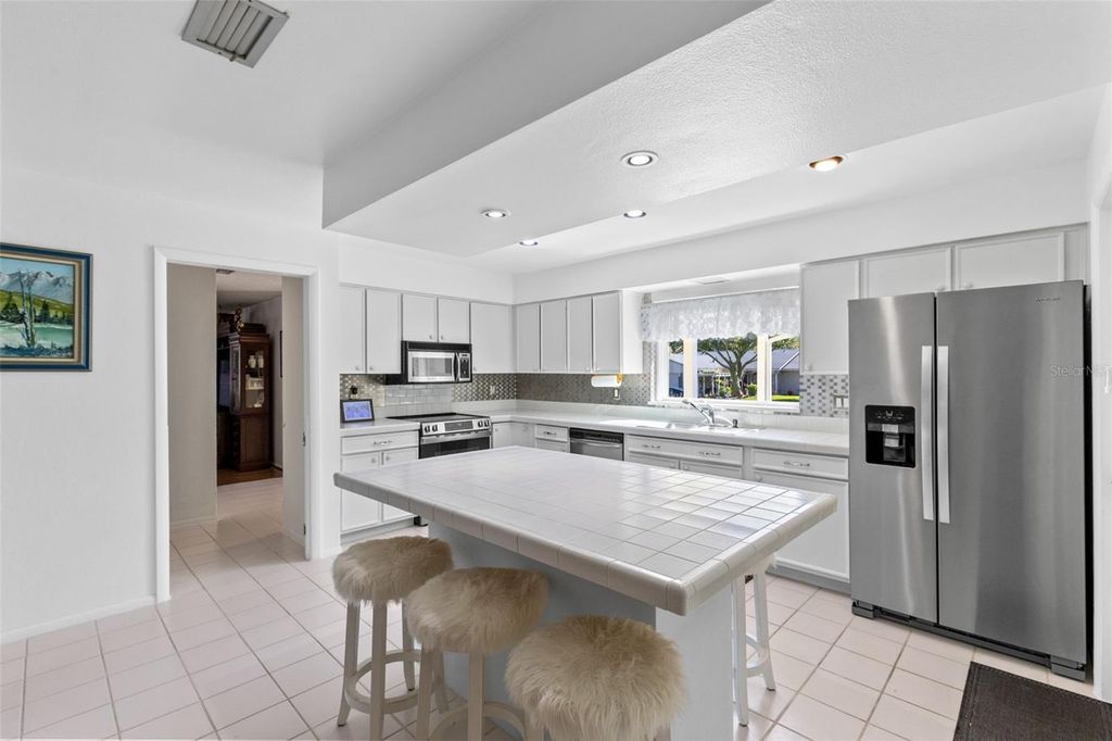 Photo of 612 Green Meadow Avenue, Maitland, FL 32751 (MLS # O6401412)