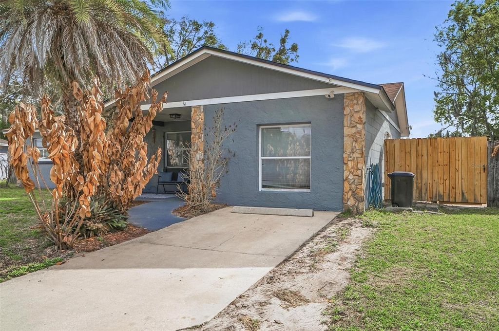 Photo of 428 Longwood Circle, Longwood, FL 32750 (MLS # FC316705)