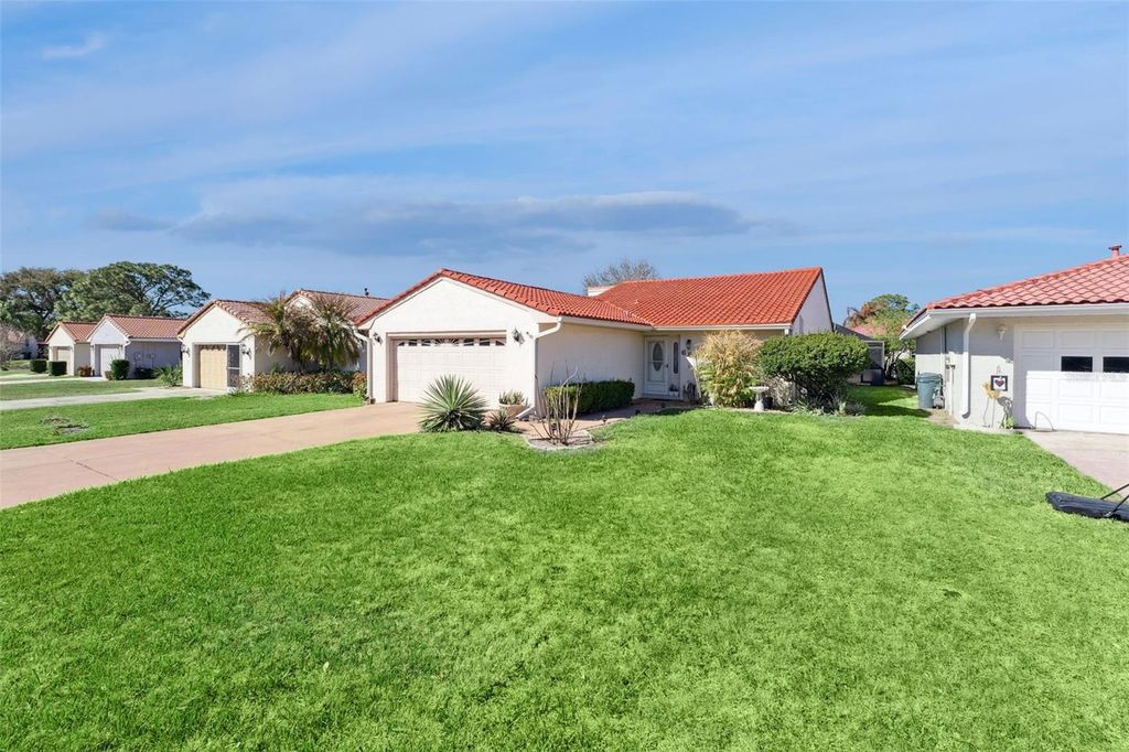 Photo of 688 Augusta Road, Winter Haven, FL 33884 (MLS # P4937966)