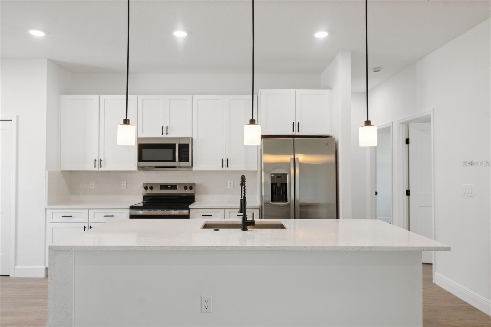 MARION OAKS UN 7 - Residential Lease