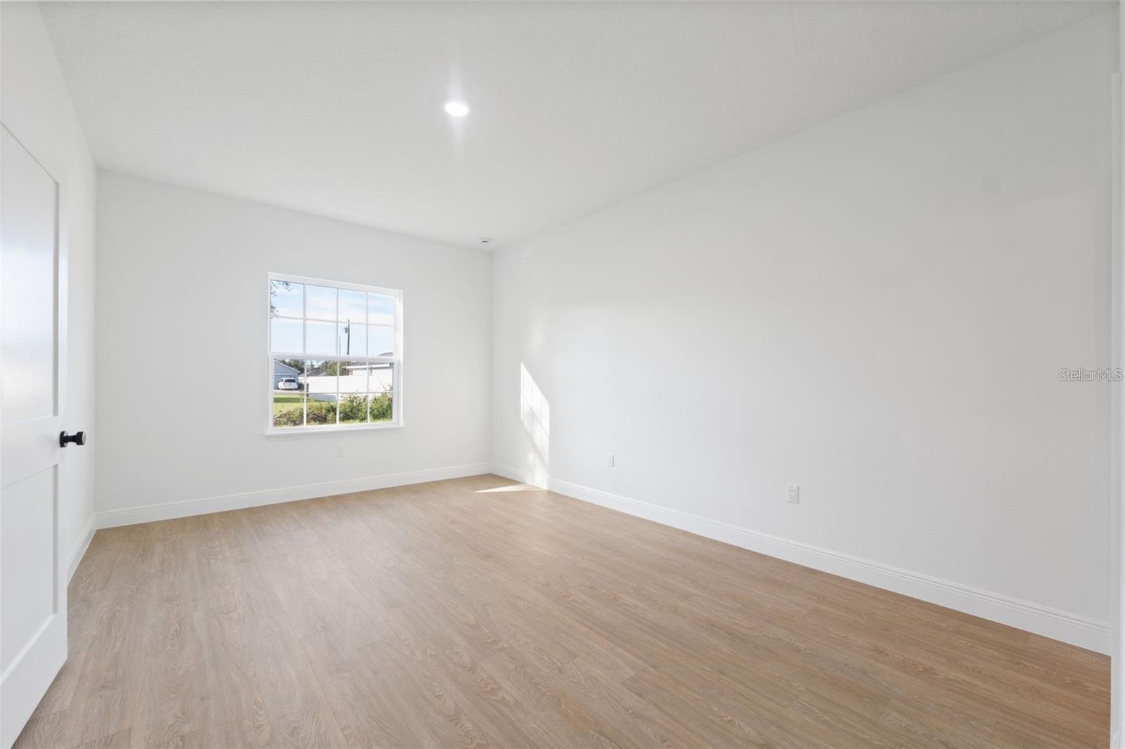 MARION OAKS UN 7 - Residential Lease