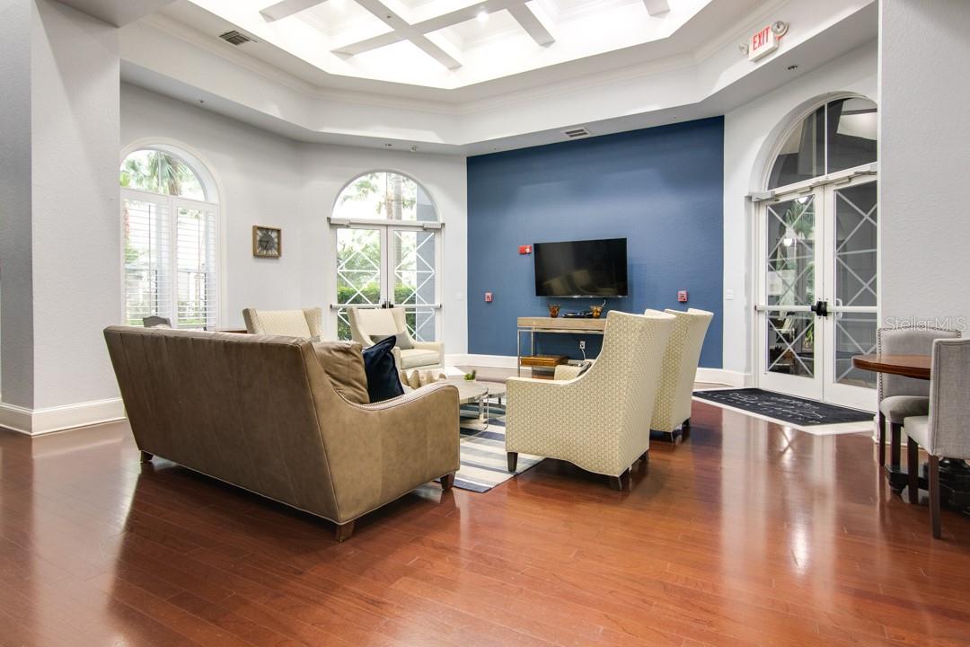 PARKCREST HARBOUR ISLAND CONDO - Residential