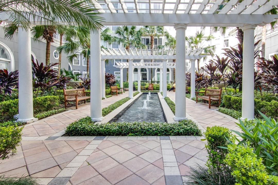 PARKCREST HARBOUR ISLAND CONDO - Residential