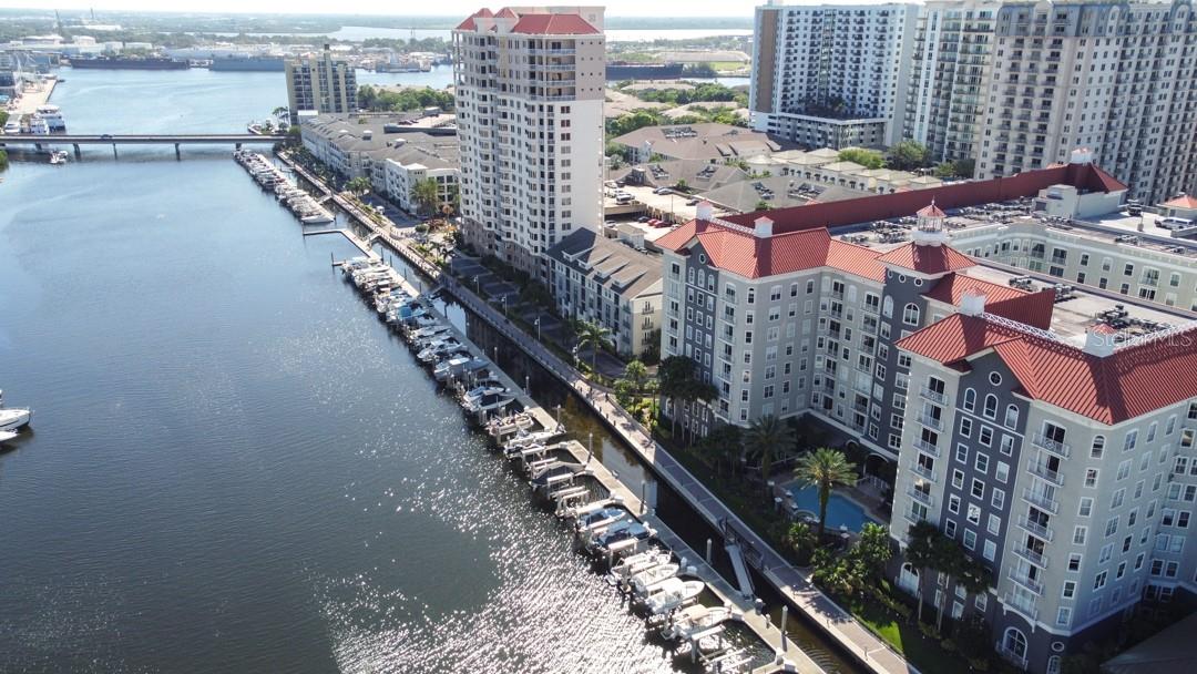 PARKCREST HARBOUR ISLAND CONDO - Residential