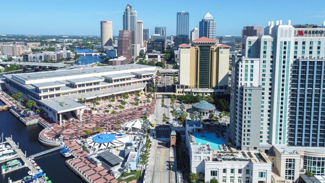 PARKCREST HARBOUR ISLAND CONDO - Residential