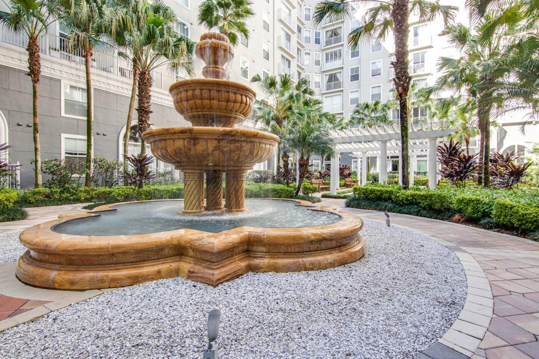 PARKCREST HARBOUR ISLAND CONDO - Residential