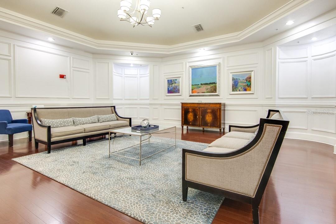 PARKCREST HARBOUR ISLAND CONDO - Residential