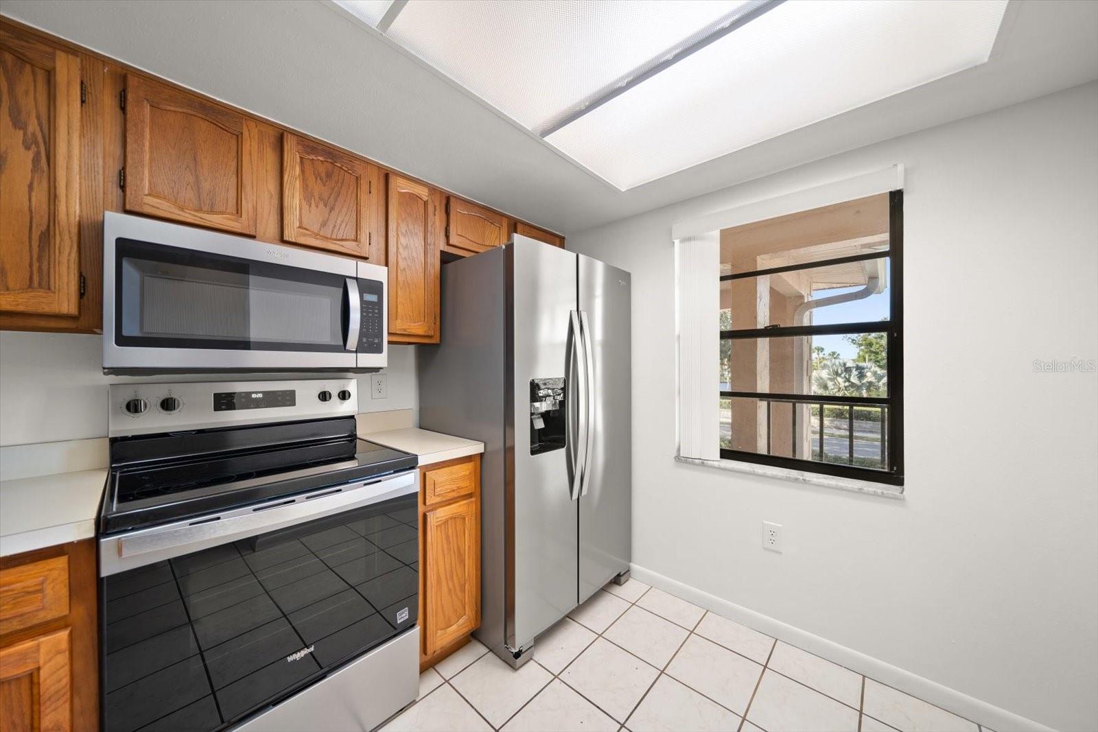 VILLA PLUMOSA CONDO - Residential