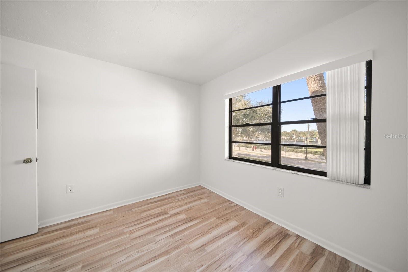 VILLA PLUMOSA CONDO - Residential