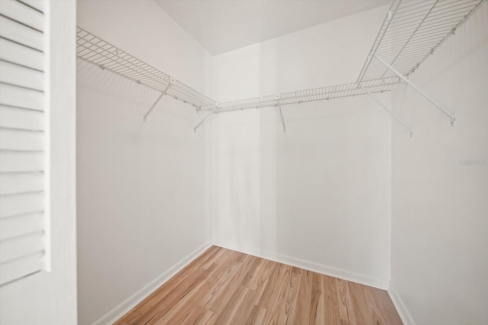 VILLA PLUMOSA CONDO - Residential