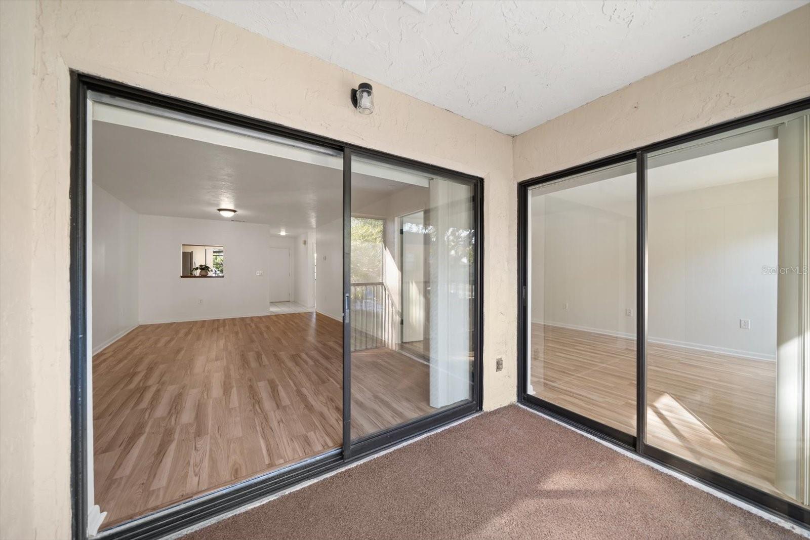 VILLA PLUMOSA CONDO - Residential