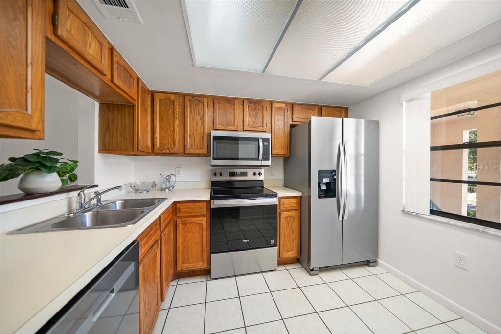 Photo of 100 Grand Boulevard #205, Tarpon Springs, FL 34689 (MLS # TB8454951)