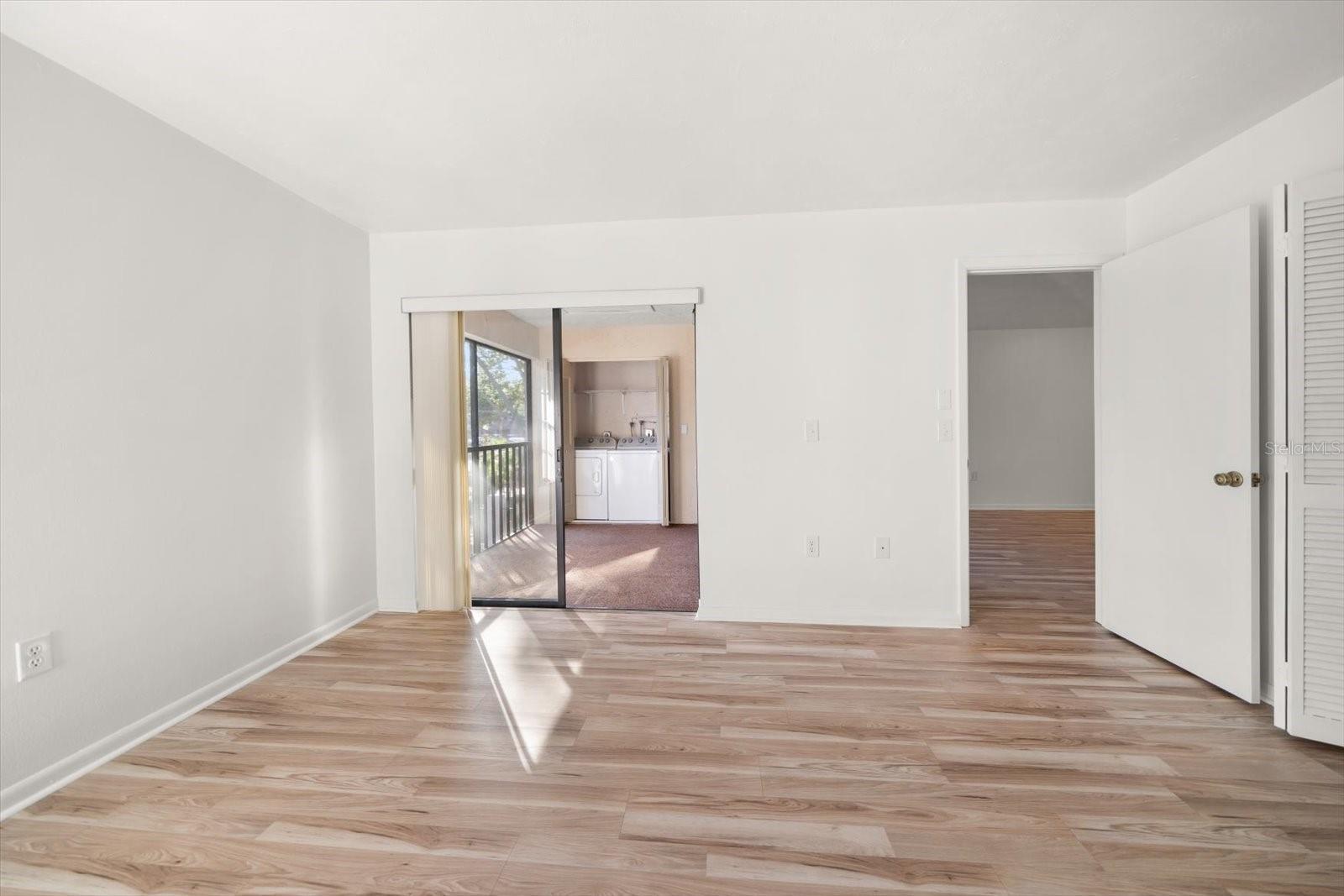 VILLA PLUMOSA CONDO - Residential