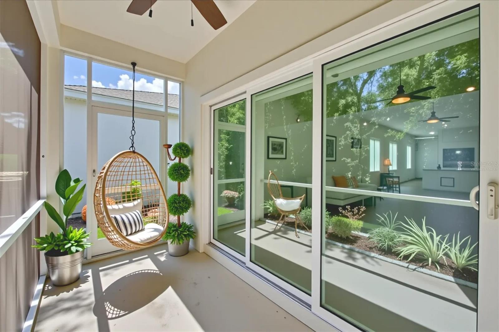 HAMMOCK PLACE - Residential