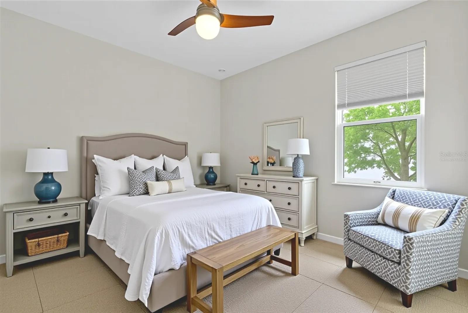 HAMMOCK PLACE - Residential