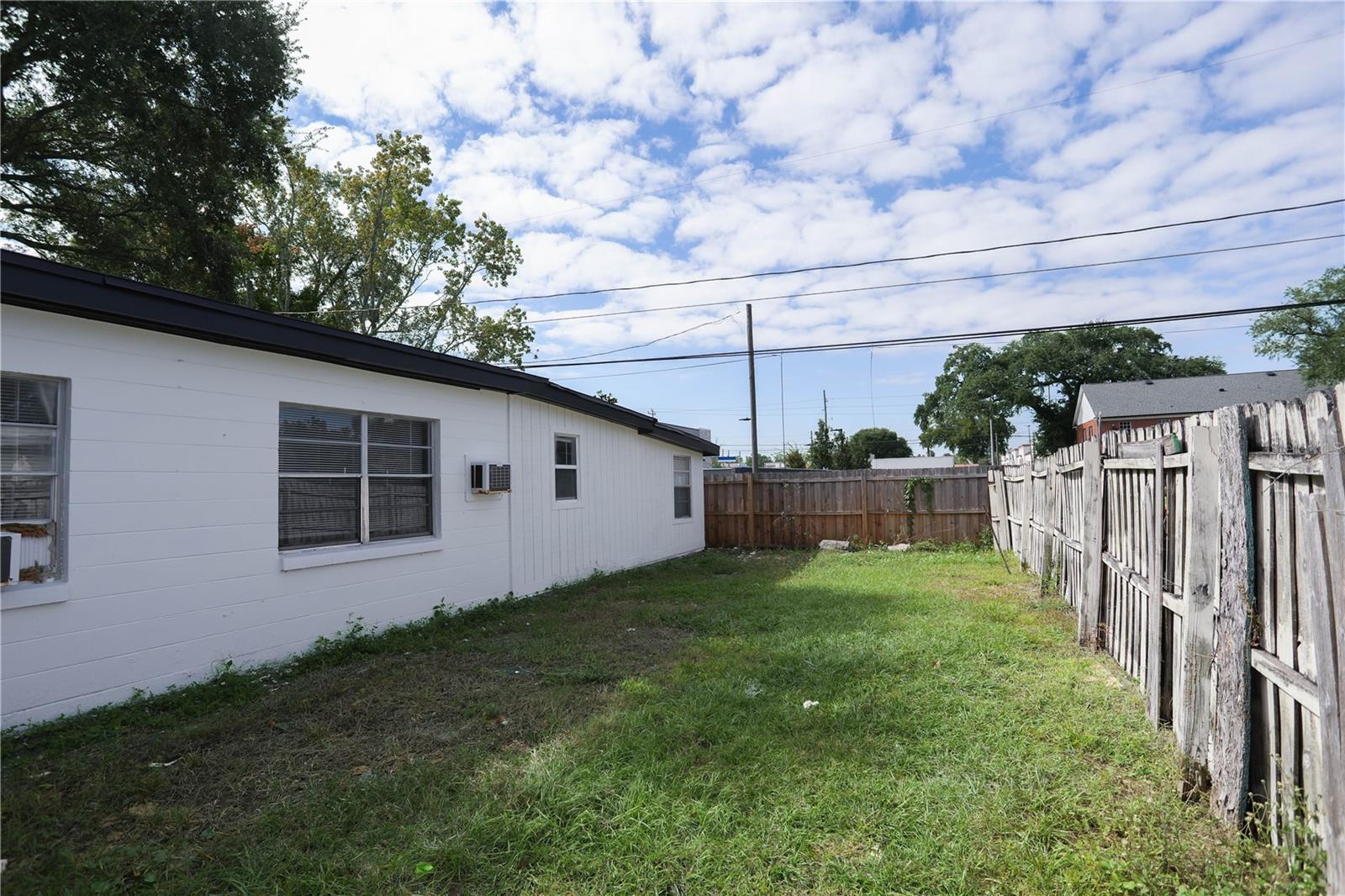 BIRR COURT - Residential Lease